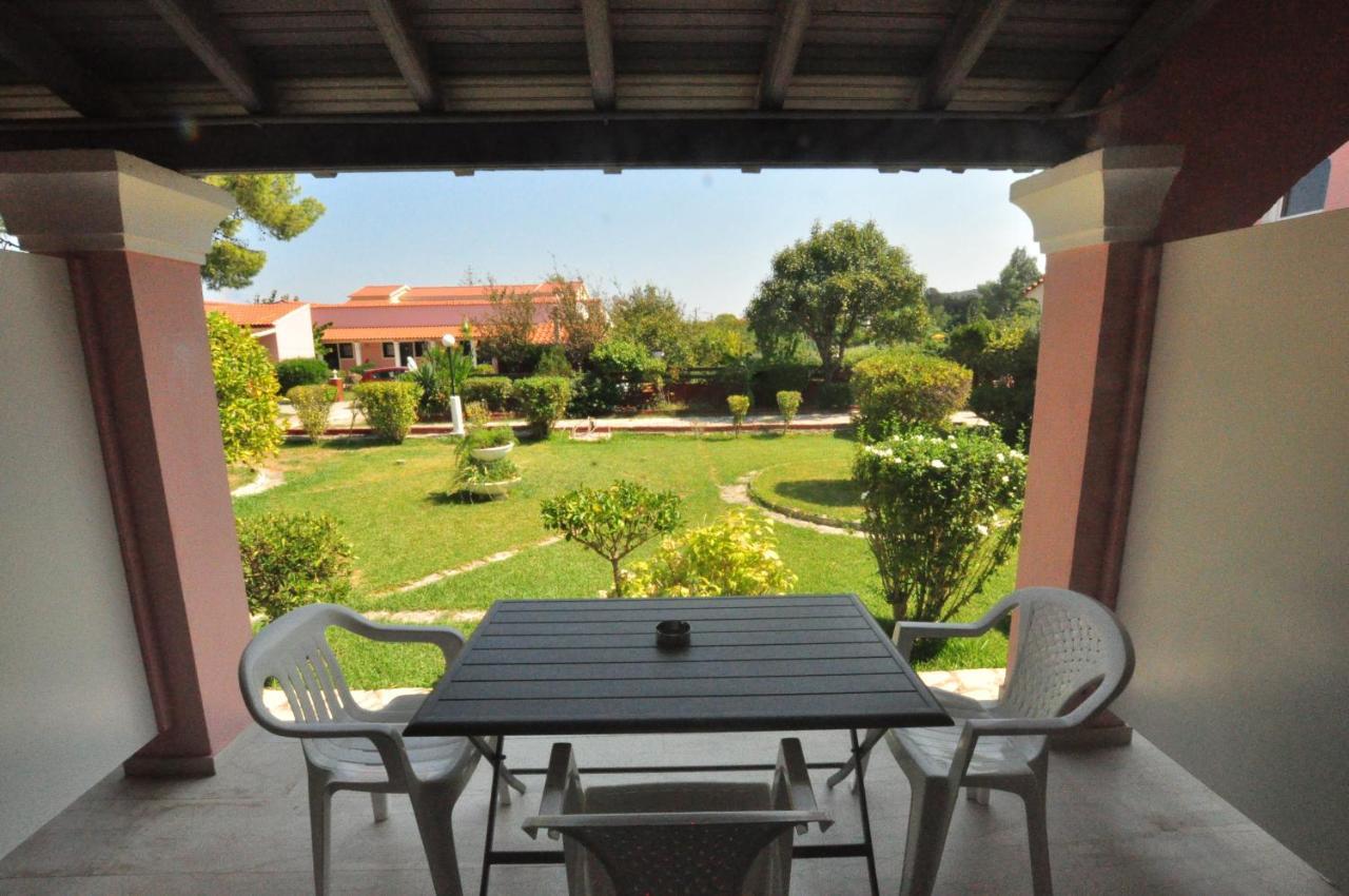 Tassos Apartments Corfu  Eksteriør bilde